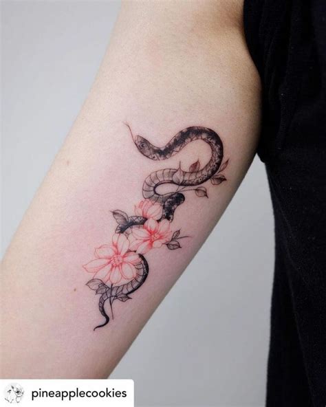 11 Snake And Flower Tattoo Ideas You Have To See To Believe
