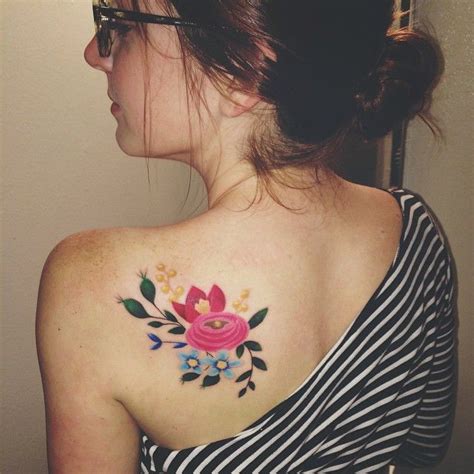 12 Amazing Tattoo Designs For Shoulder Blade Pretty Designs 12 Amazing Tattoo Designs For Shoulder Blade Pretty Designs