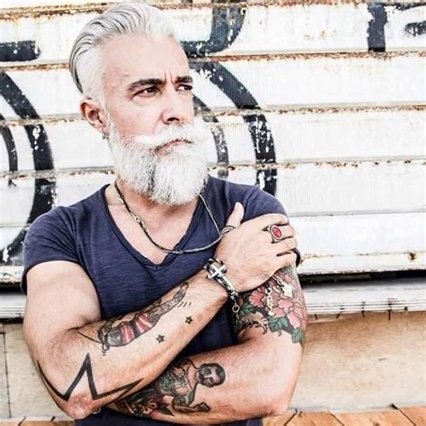 18 Cool Older People With Modern Tattoos Photos