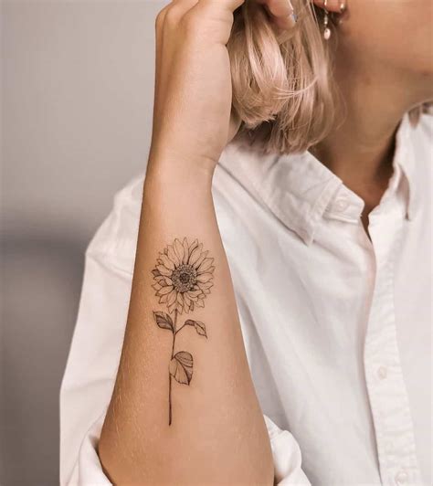 30 Sunflower Tattoo Ideas And Their Meaning Be The Knockout 30 Sunflower Tattoo Ideas And Their Meaning Be The Knockout