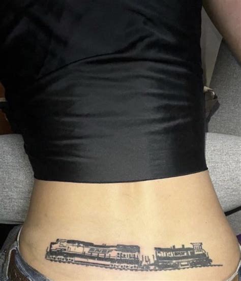 32 Tramp Stamps Taking Trashiness To A Whole New Level Ebaum Amp 39 S World