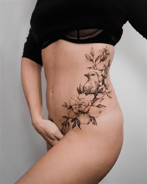 33 Stunningly Sexy Tattoos For Women In 2024
