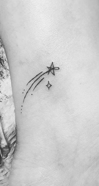 35 Trendy Shooting Star Tattoos Ideas Designs Amp Meanings Tattoo Me