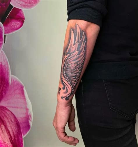 41 Angel Wing Tattoo Designs That Are Spectacular