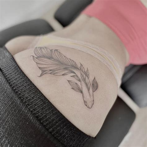 50 Sexy Bum Tattoo Ideas For Females