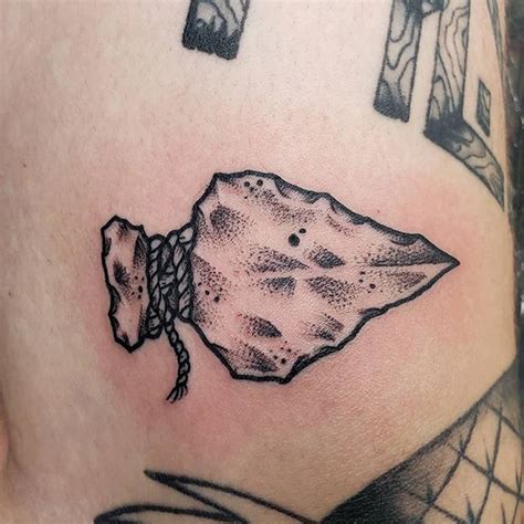 Arrowhead Tattoo Simple Arrowhead Tattoo Simple
