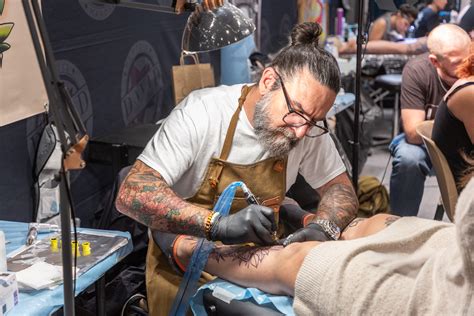 Besan On Un Nouveau Record De Tatoueurs Au Besan On International Besan On Un Nouveau Record De Tatoueurs Au Besan On International