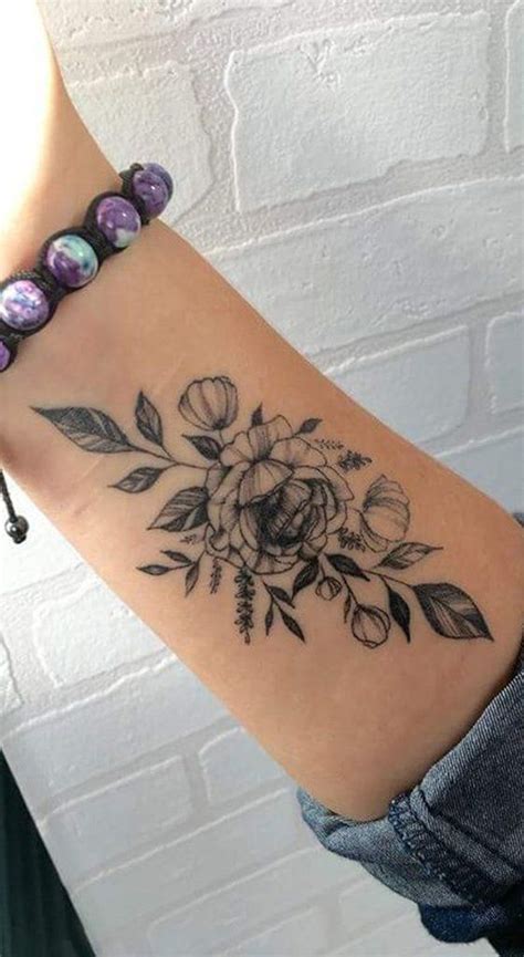 Cute Black Floral Flower Wrist Tattoo Ideas For Women Www Mybodiart Cute Black Floral Flower Wrist Tattoo Ideas For Women Www Mybodiart