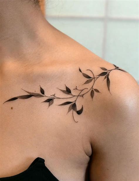 Female Collar Bone Tattoo Ideas 35 Stunning Collarbone Tattoo Ideas Female Collar Bone Tattoo Ideas 35 Stunning Collarbone Tattoo Ideas