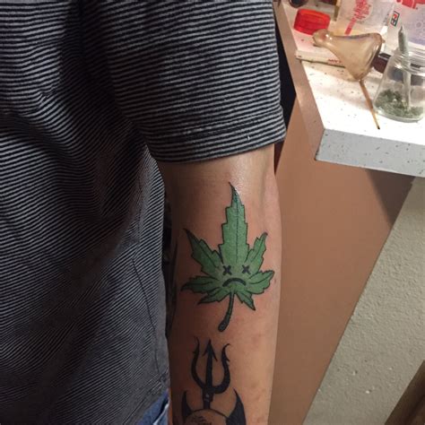 Glitter Marijuana Tattoonie Tattoo For A Week Glitter Marijuana Tattoonie Tattoo For A Week
