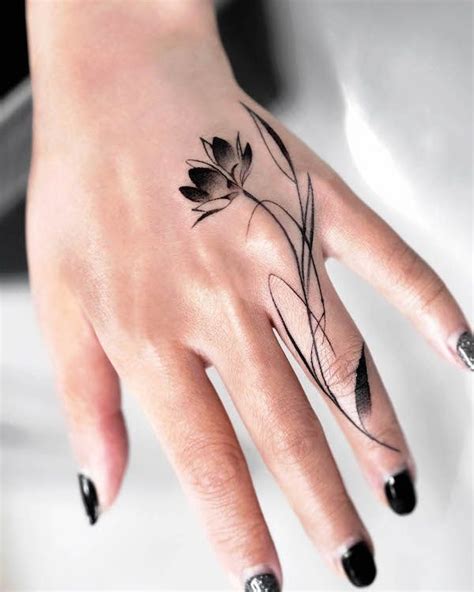 Hand Tattoo Designs For Women