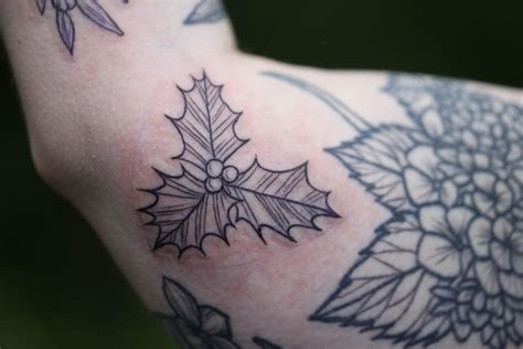 Holly Tattoo Designs Printable Calendars At A Glance Holly Tattoo Designs Printable Calendars At A Glance