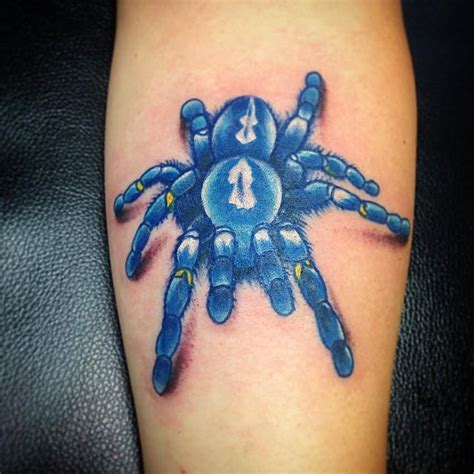 Https T Co Eo0dg7qkzh Haplopelma Lividum Cobaltblue Tarantula Tattoo Tat Inkorporatedtattoostudio