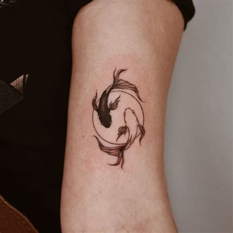 Koi Yin Yang Tattoo Yin Yang Tattoos Koi Fish Tattoo Back Piece Tattoo