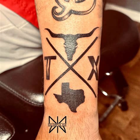 Longhorn Skull Texas Tattoo On Bicep