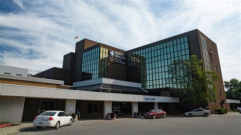 Mercy Health St Joseph Warren Hospital