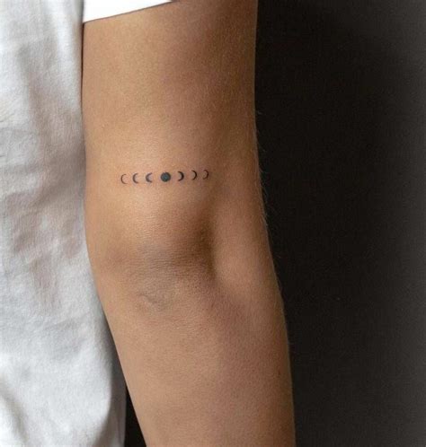 Minimalistic Best Tattoo Ideas For Men Amp Women Minimalistic Best Tattoo Ideas For Men Amp Women