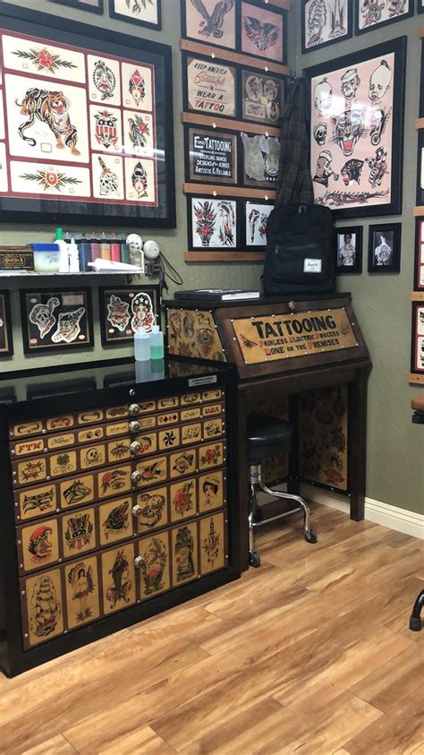 Modern Tattoo Parlor With Wooden Floors Modern Tattoo Parlor With Wooden Floors