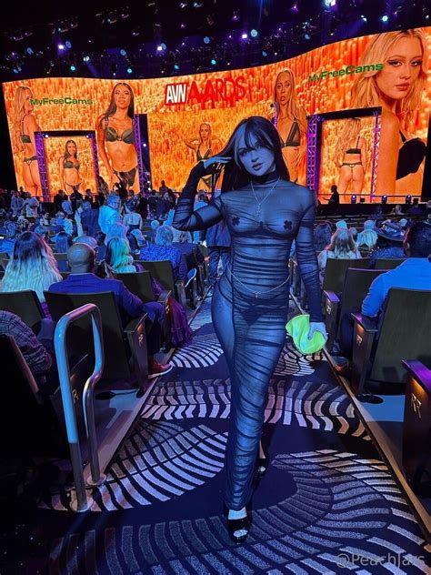 My Avn Awards Fit I Met So Many Hot Women R Peachjars My Avn Awards Fit I Met So Many Hot Women R Peachjars