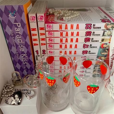 Nana Hachi Cane Gatto Bicchieri Fragole Ai Yazawa Strawberry Glasses Nana Hachi Cane Gatto Bicchieri Fragole Ai Yazawa Strawberry Glasses