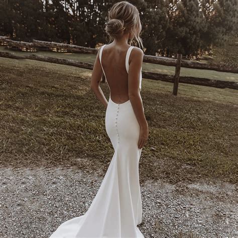 Open Back Wedding Dresses: Unveil Your Elegant Wedding Look