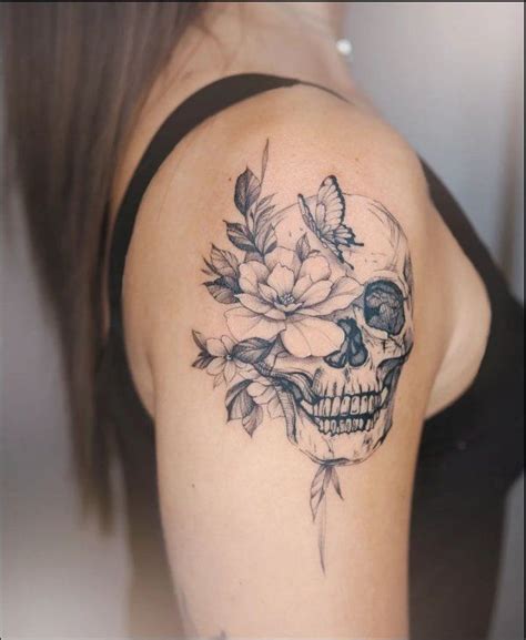 Pin By On Feminine Skull Tattoos Skull Tattoo Flowers Body