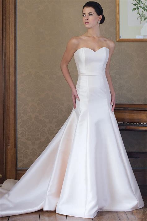 Ultimate Satin Sweetheart Wedding Dress Guide