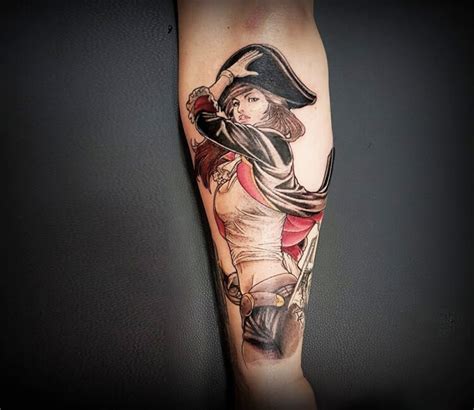Sexy Girl Pirate Tattoo Designs