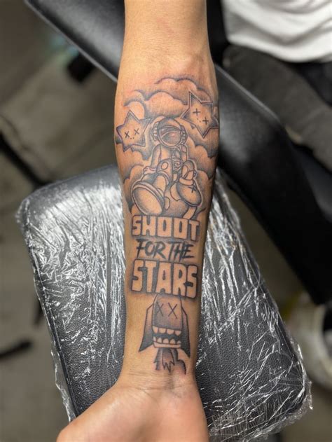 Shoot For The Stars In 2025 Tattoo Ideas Males Hand Tattoos For