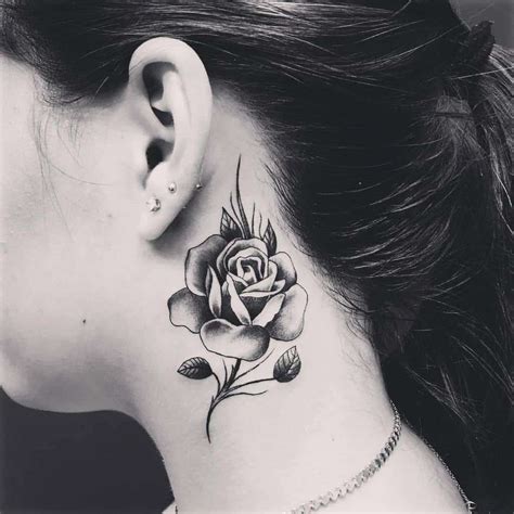 Tattoo Rose Neck