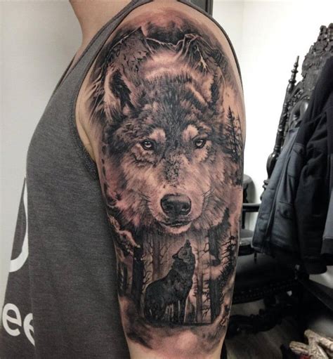 Tattoo Wolf Shoulder