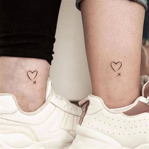Tatuajes De Parejas Peque Os 25 Ideas Originales Para Todos Los Gustos Tatuajes De Parejas Peque Os 25 Ideas Originales Para Todos Los Gustos