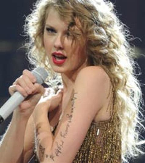 Taylor Swift S Tattoo Is Tribute To Tunesmiths Taylor Swift S Tattoo Is Tribute To Tunesmiths