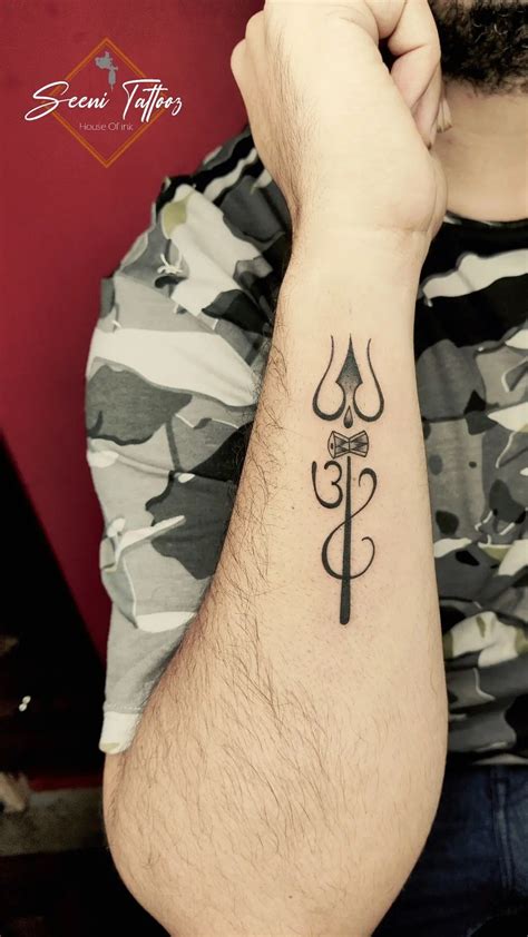 Trishul Amp Om Tattoo A Sacred Ink Design Hindu Tattoos Trishul