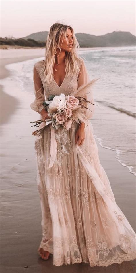 Hot Weather Wedding Dresses: Best Choices
